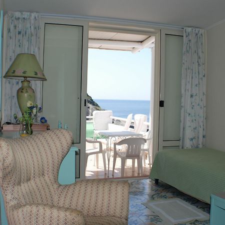 Hotel La Palma Sant'Angelo  Buitenkant foto